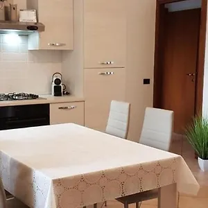  Appartamento Cadelvolto Carrista7home Italia